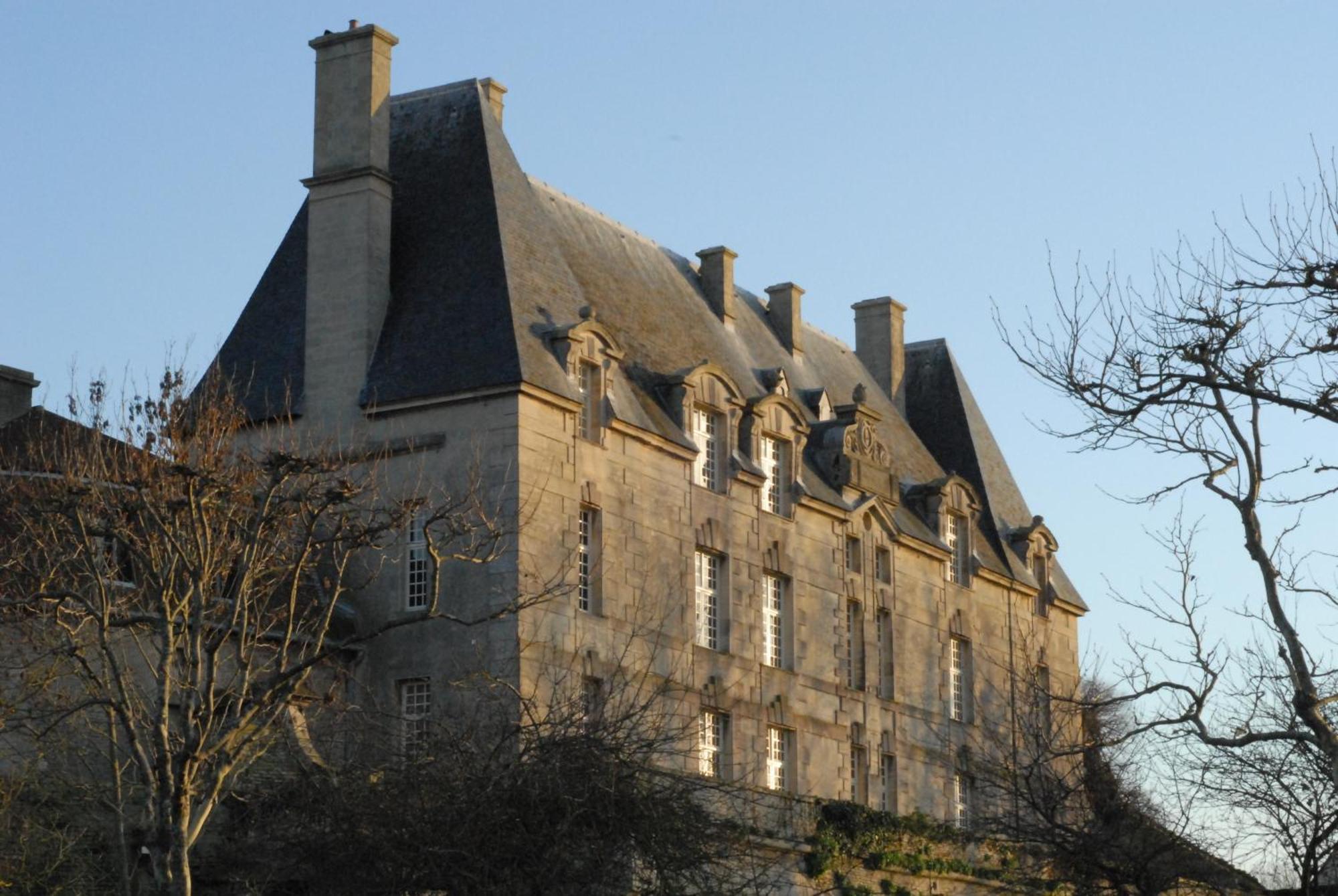 Chateau De Courseulles Eksteriør billede