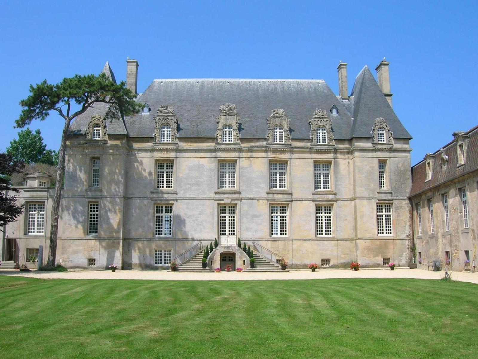 Chateau De Courseulles Eksteriør billede